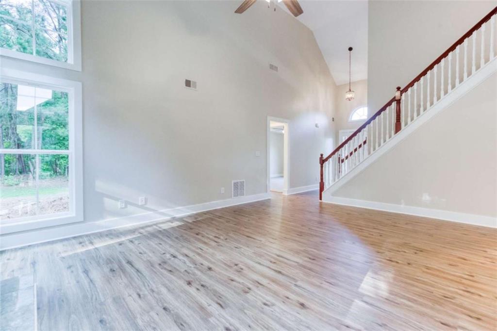 4085 Fawn Valley Drive, Loganville, Georgia image 20
