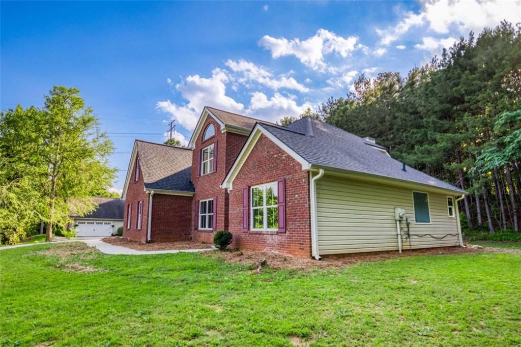4085 Fawn Valley Drive, Loganville, Georgia image 10