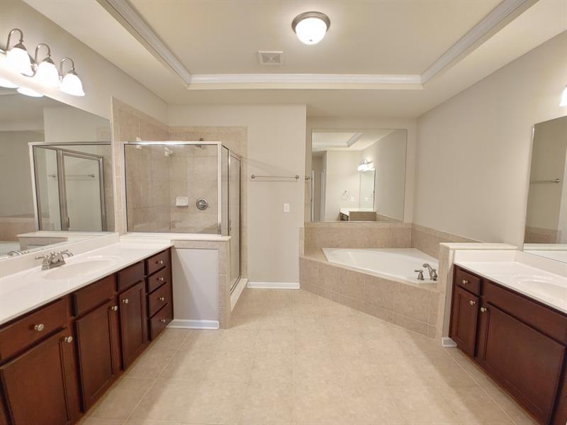 Lake Deerfield - Residential Lease