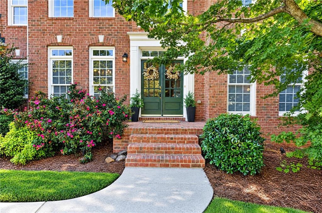 2672 Dunmoore Drive