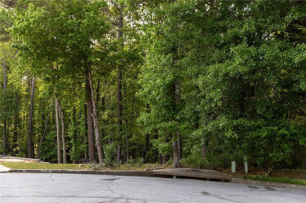 1230 Bullock Place, Lilburn, Georgia image 7