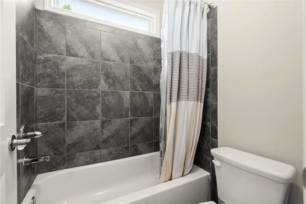 Lawrenceville, Georgia 30044, United States, 4 Bedrooms Bedrooms, ,3 BathroomsBathrooms,Residential,Active,237968