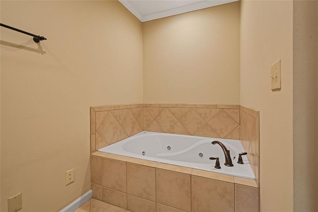 5755 Hendrix Road, Cumming, Georgia image 15
