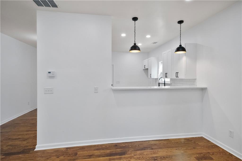 1273 Oakland Terrace SW