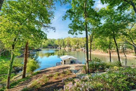 Homes For Sale - 594 Hilltop Lane<br/> Gwinnett County, Berkeley Lake, GA 30096