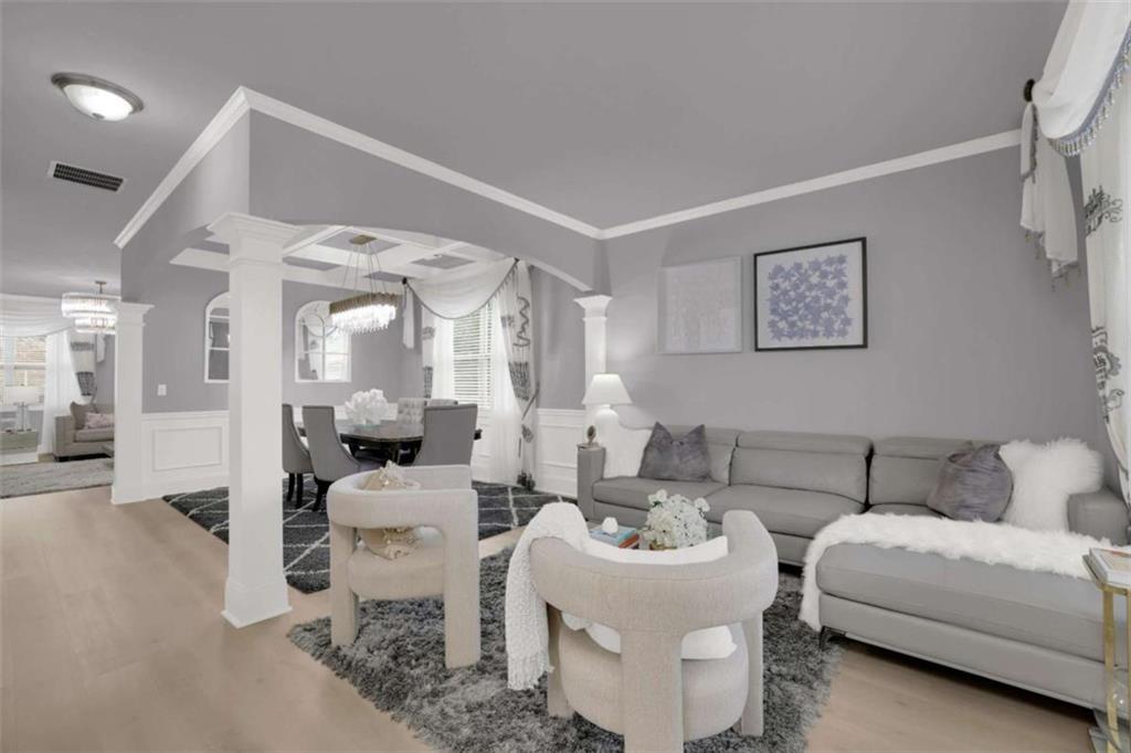 413 Livingston