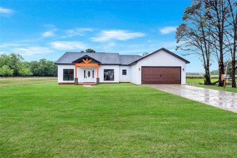 A home in Fort Valley