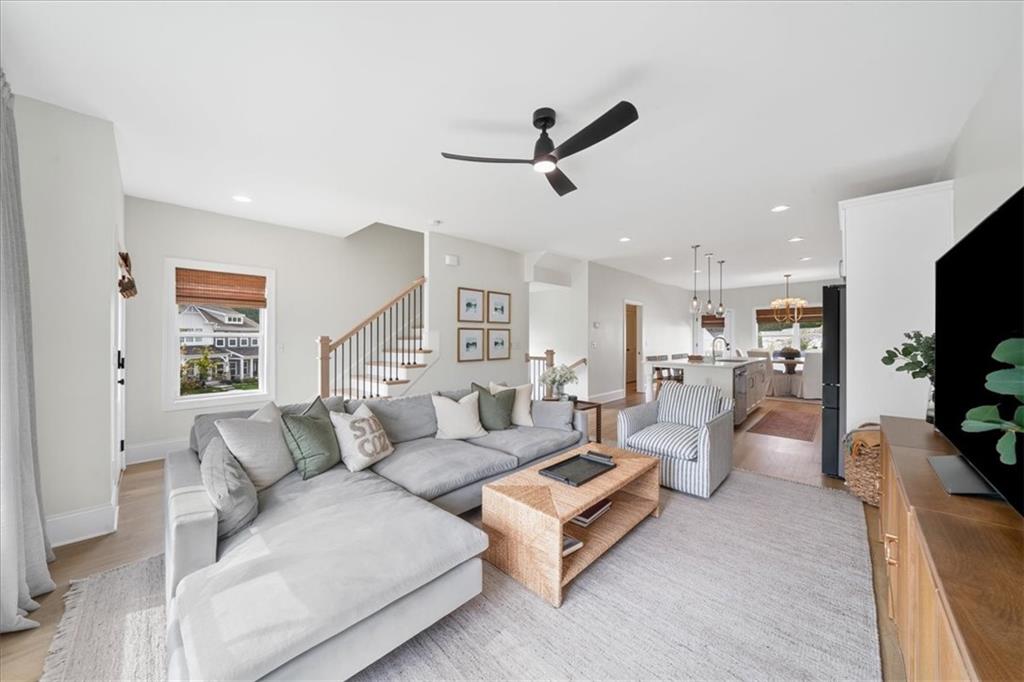1951 Drew Drive NW