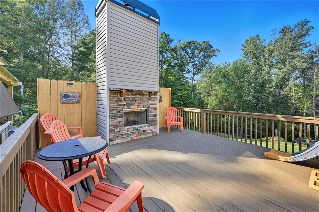 113 Stoddard Lane