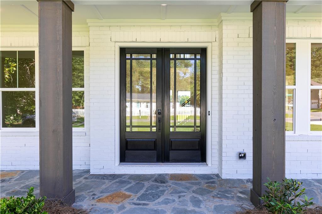 3090 Waterfront Circle