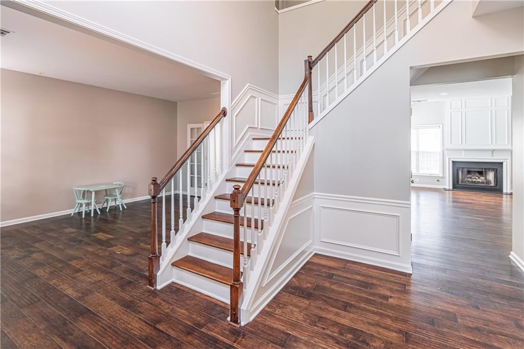 230 Albrighton Court