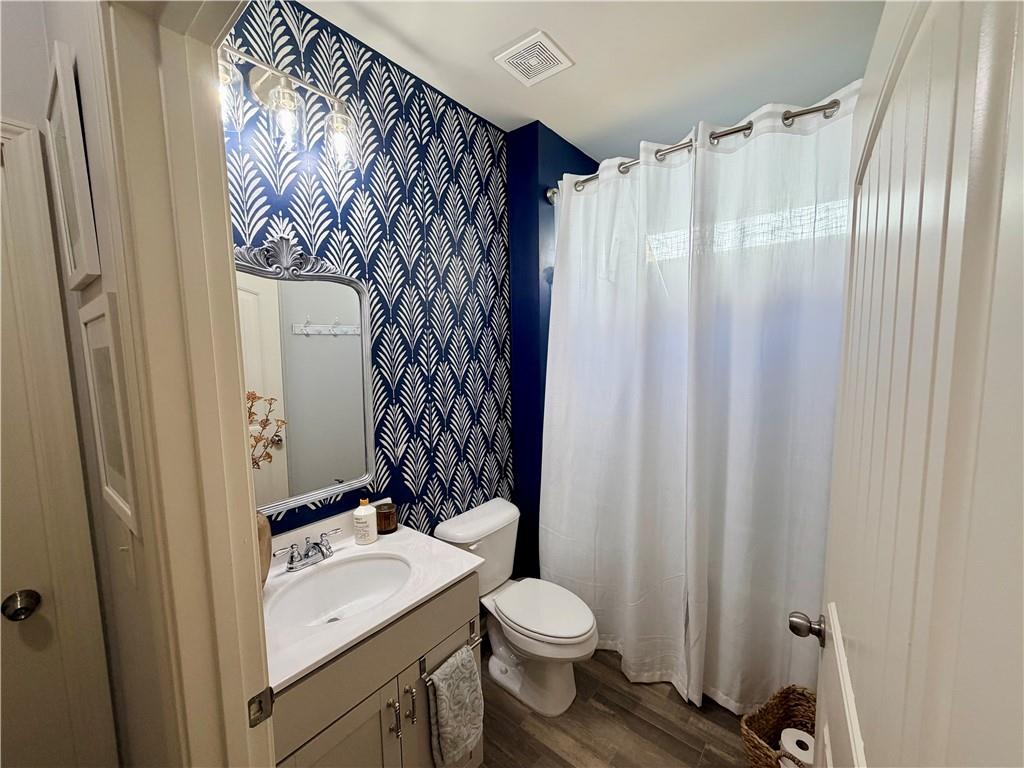 311 Eagles Bluff Way