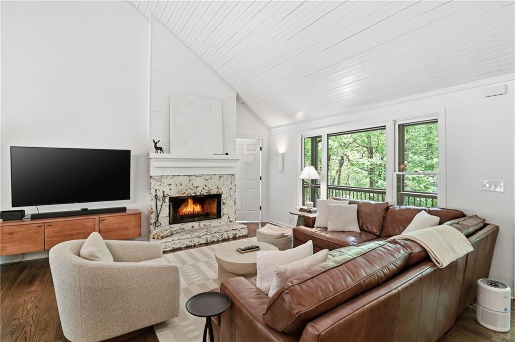 648 Bellflower Drive