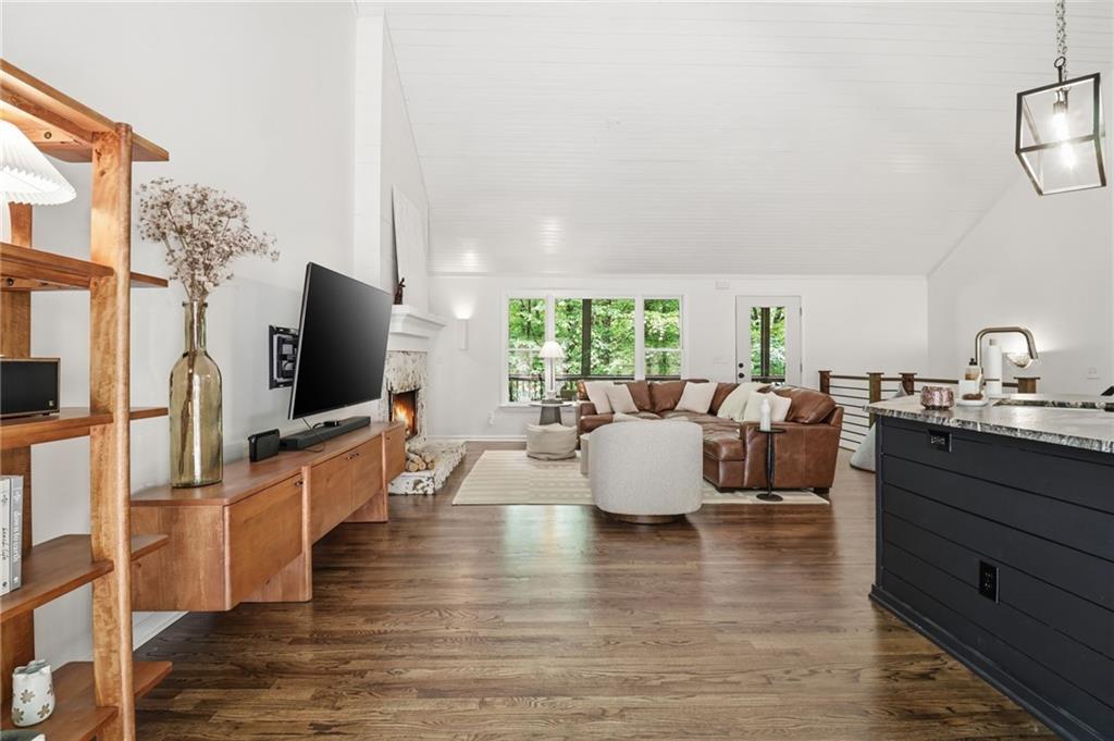 648 Bellflower Drive