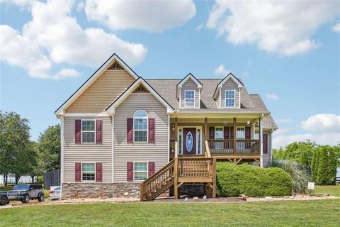 Homes For Sale - 974 Honeysuckle Lane<br/> Paulding County, Temple, GA 30179
