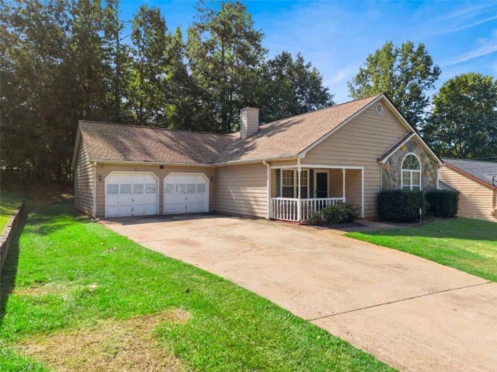 Photo of 8 Oak Street, Newnan, GA 30263 (MLS # 7840906)
