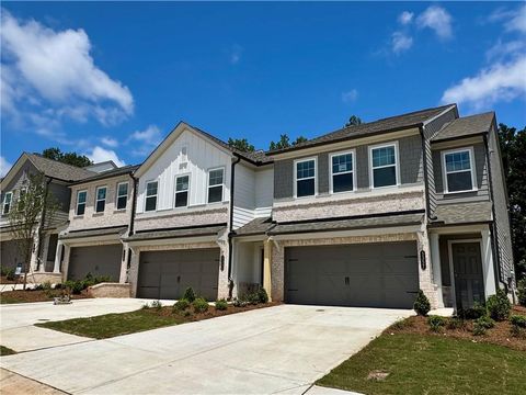 Townhouse For Sale - 5357 Frontier Court<br/> Hall County, Flowery Branch, GA 30542