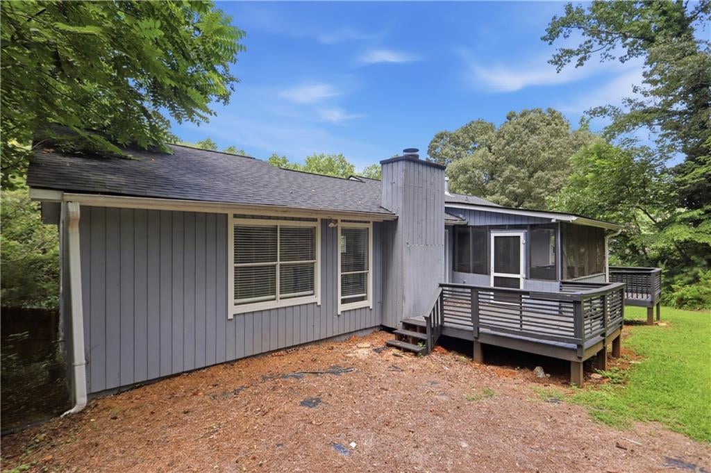 124 Creekview Drive