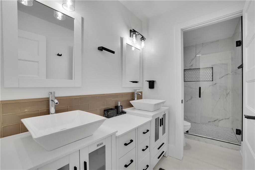 3165 Brookview Drive