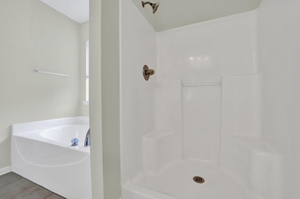 6345 Aarons Way, Flowery Branch, Georgia image 15