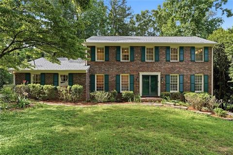 Homes For Rent - 3731 Dunwoody Club Drive<br/> Atlanta, GA 30350