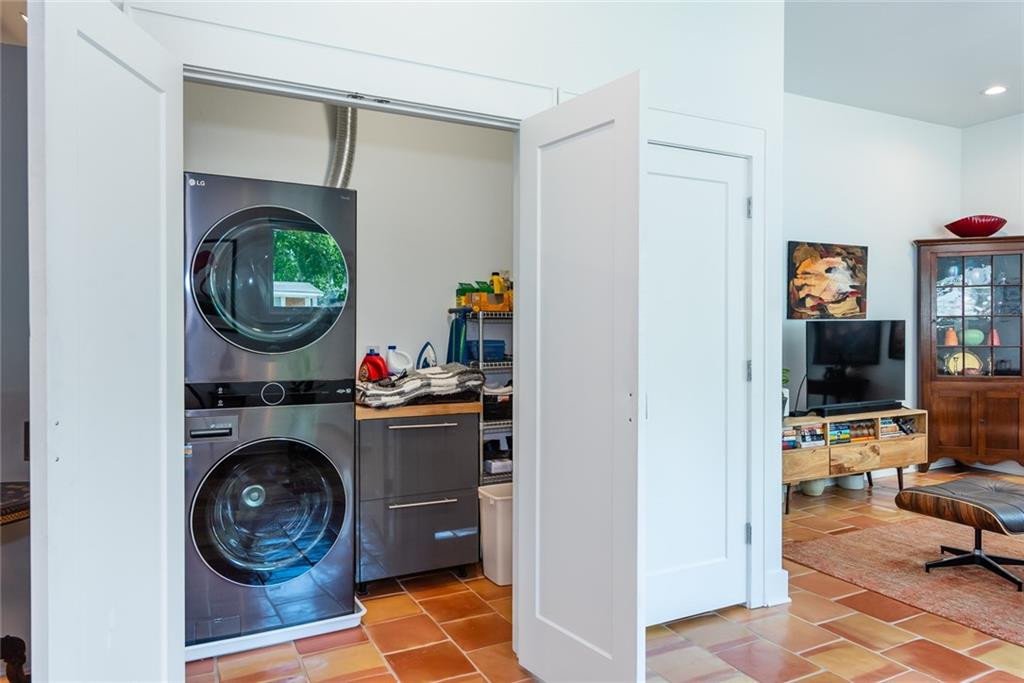 Howell Station - Residential