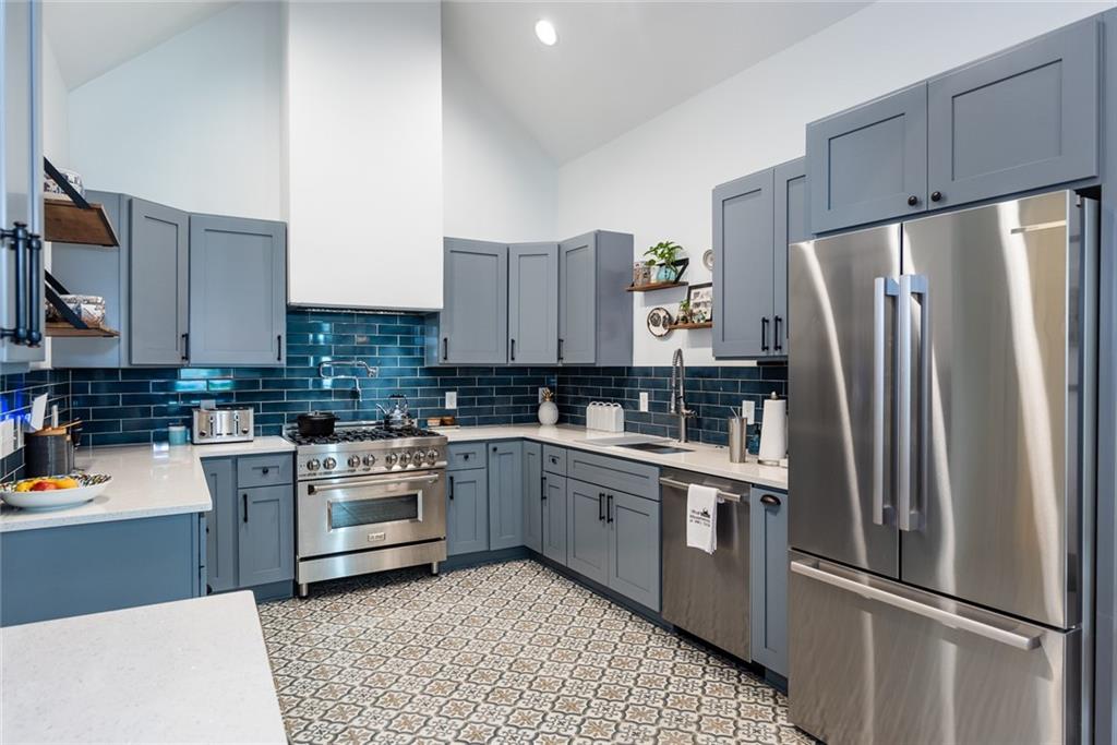 Howell Station - Residential