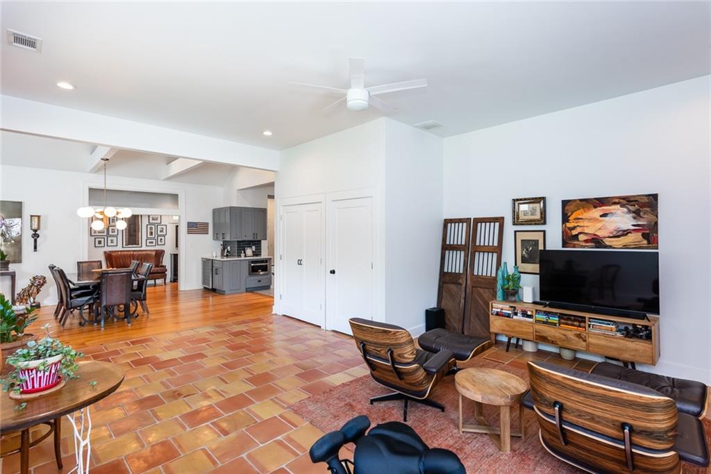 Howell Station - Residential