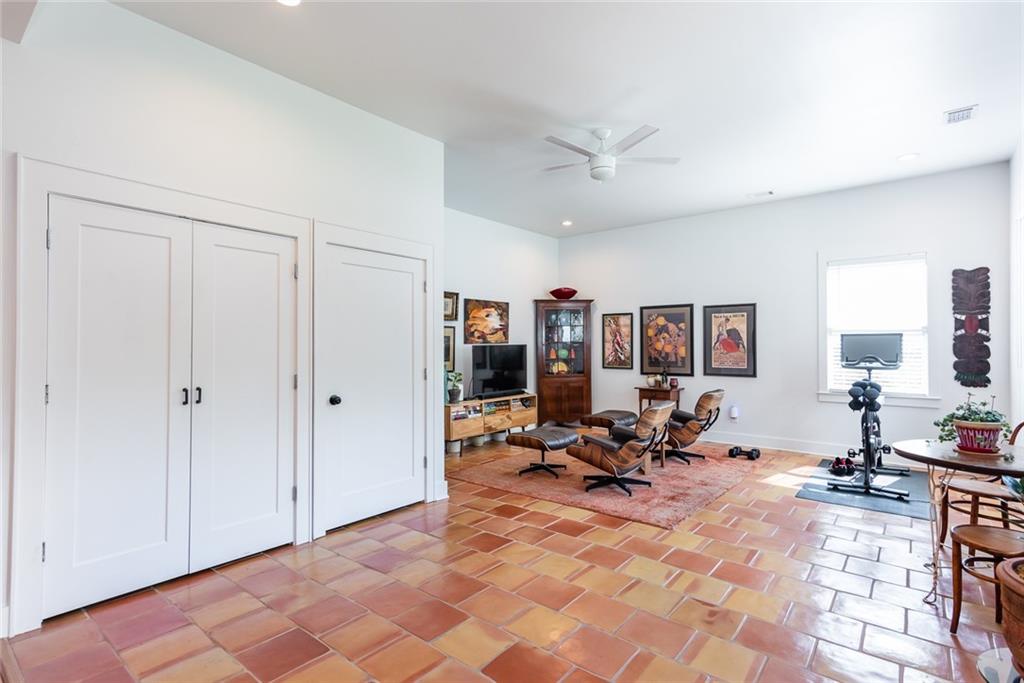 Howell Station - Residential