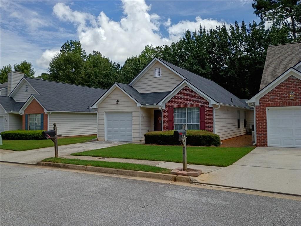 761 Hillandale Lane