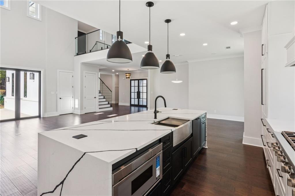 Akunna Court - Residential Lease