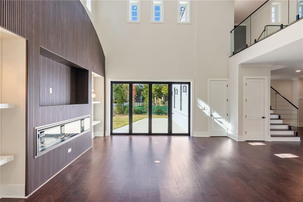 Akunna Court - Residential Lease