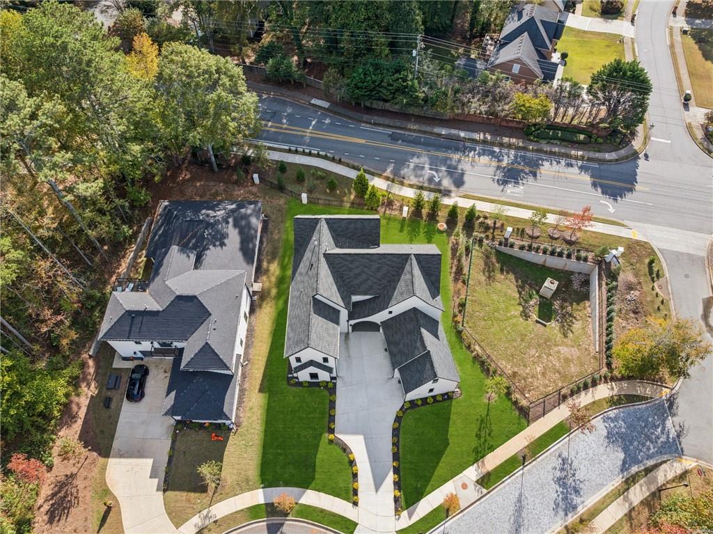 Akunna Court - Residential Lease