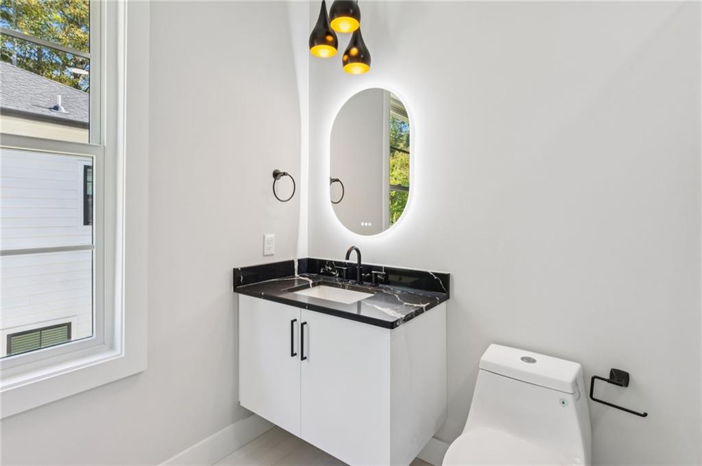 Akunna Court - Residential Lease