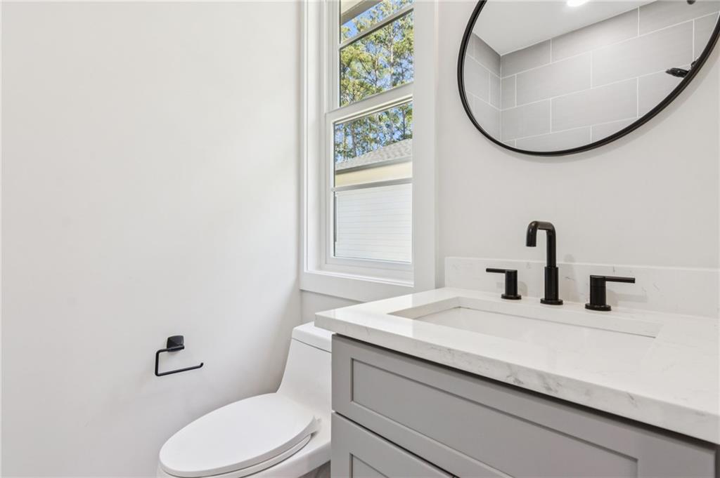 Akunna Court - Residential Lease