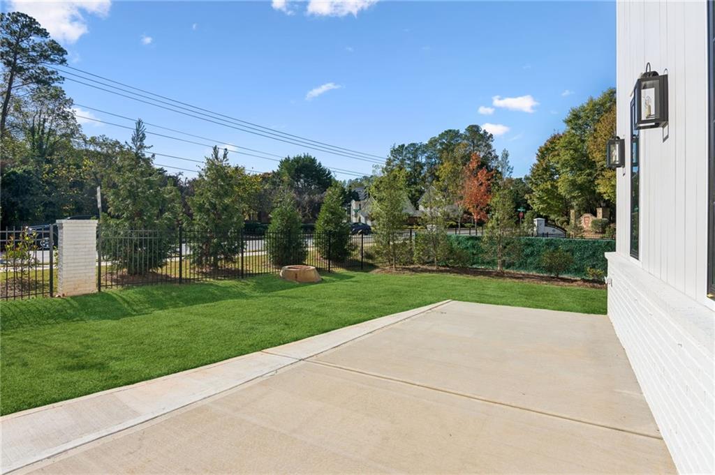 Akunna Court - Residential Lease