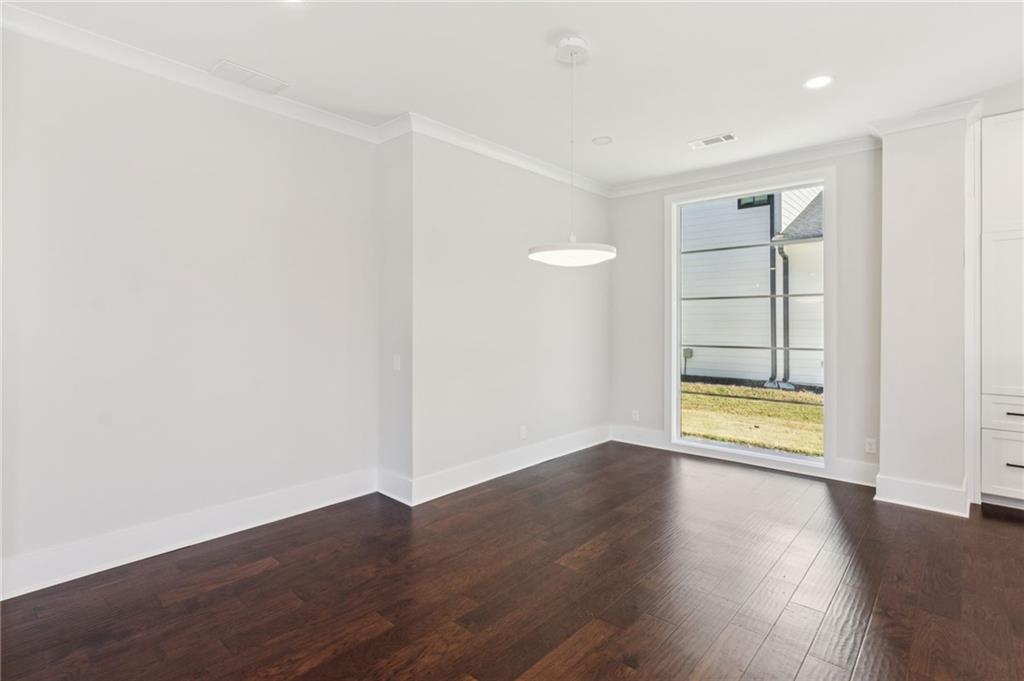 Akunna Court - Residential Lease