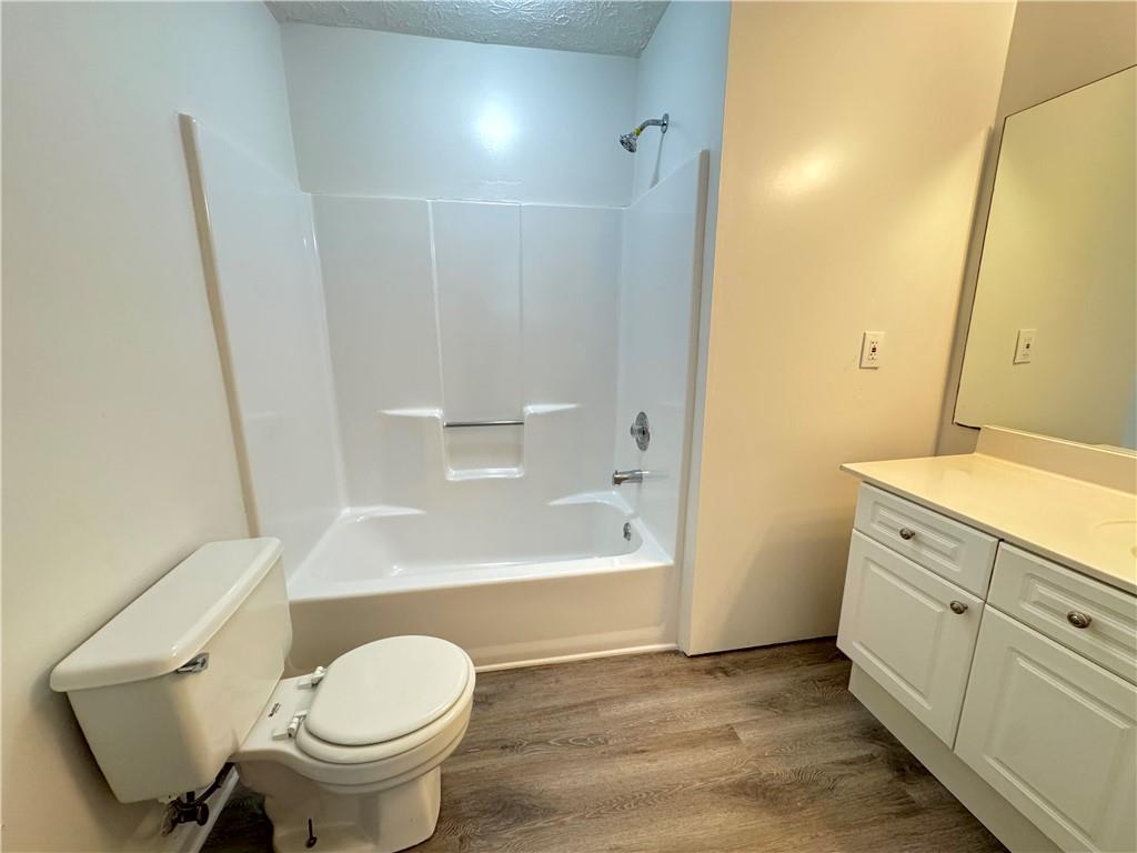 Riverchase - Residential