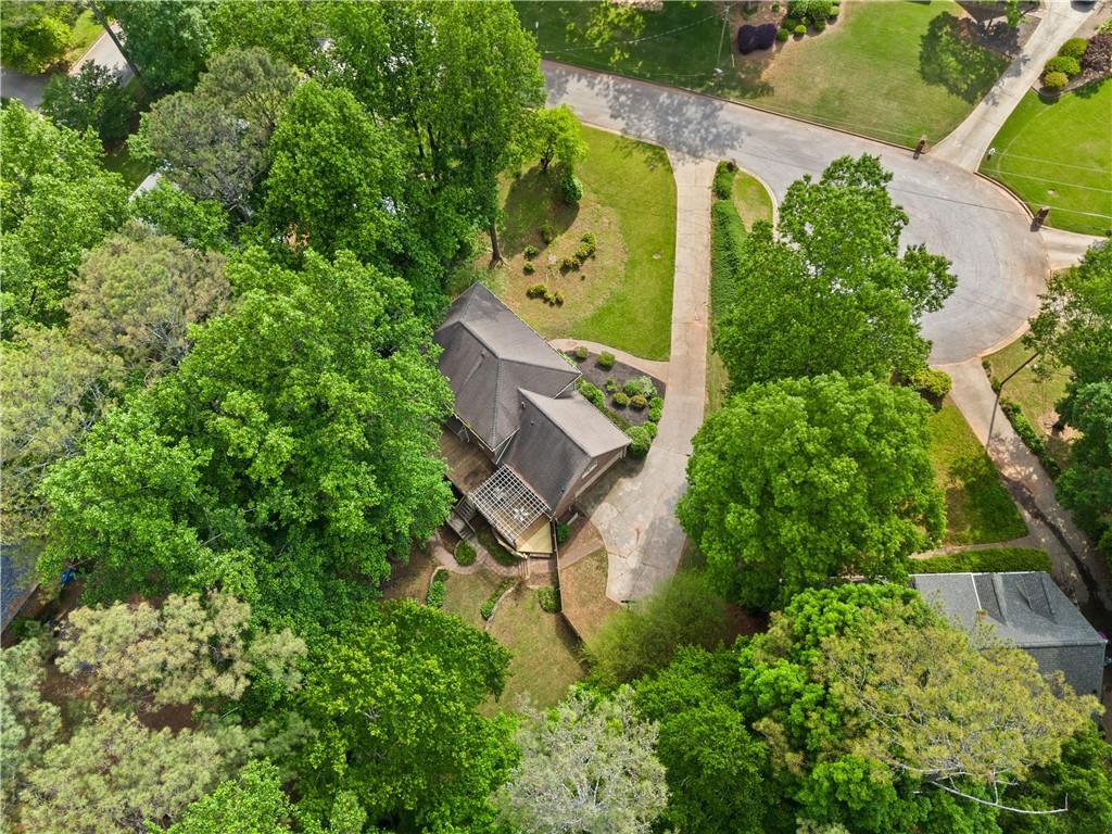 1864 Gloucester Court, Snellville, Georgia image 32