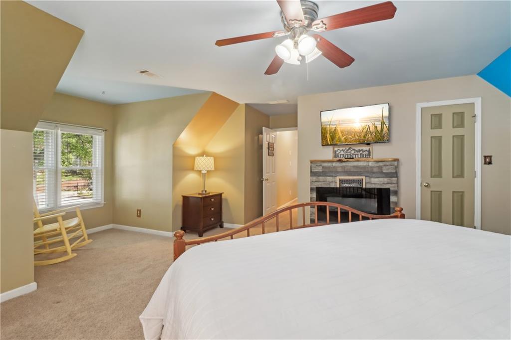 959 Cedar Falls Court, Lilburn, Georgia image 44
