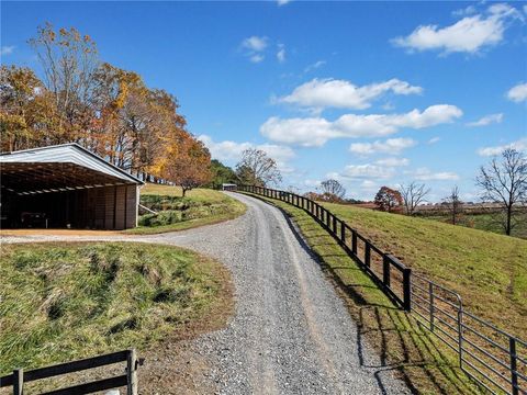 A home in Ellijay