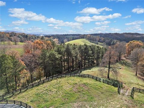 A home in Ellijay