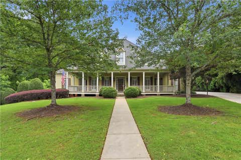Homes For Sale - 900 Treyburn Run<br/> Alpharetta, GA 30004