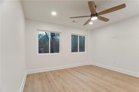 listing image 74