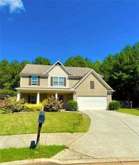 Homes For Sale - 500 St Helen Way<br/> Fairburn, GA 30213