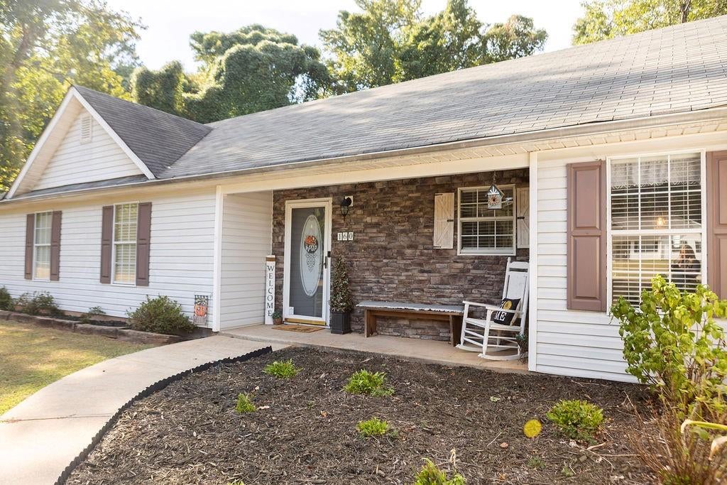 160 Eastwood Forest