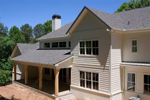 350 Lum Crowe Road Roswell GA 30075