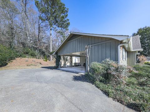 A home in Cartersville