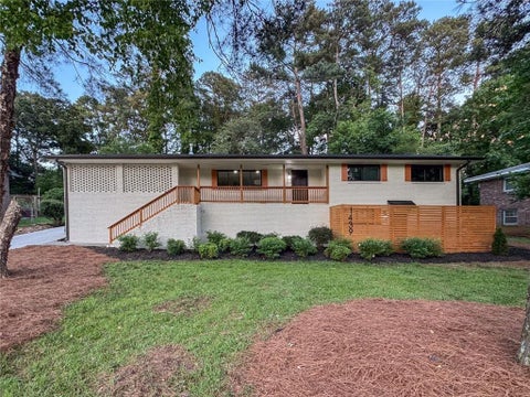 Homes For Sale - 1439 Forest Lane<br/> Marietta, GA 30067