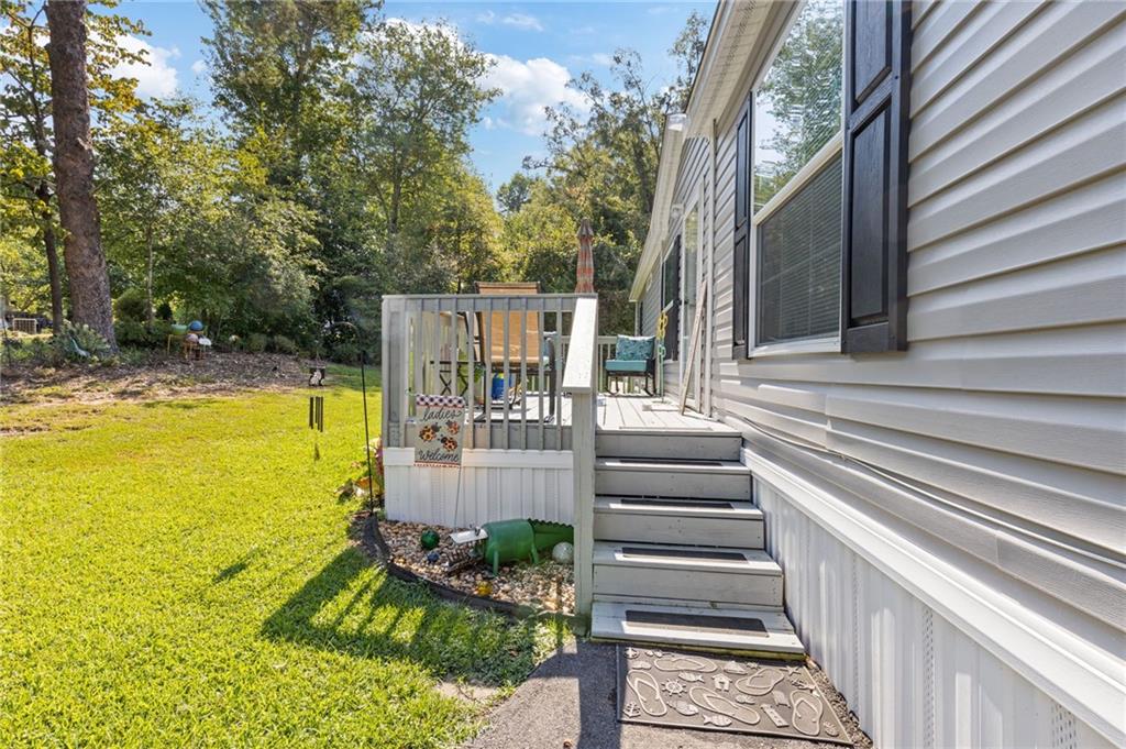26 E Meadow Lane